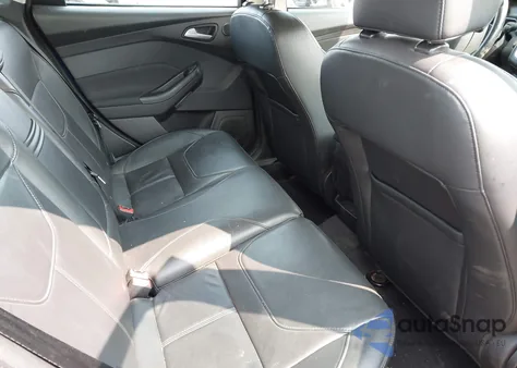 2016 Ford Focus Titanium из США, поврежденный, VIN 1FADP3N26GL206866